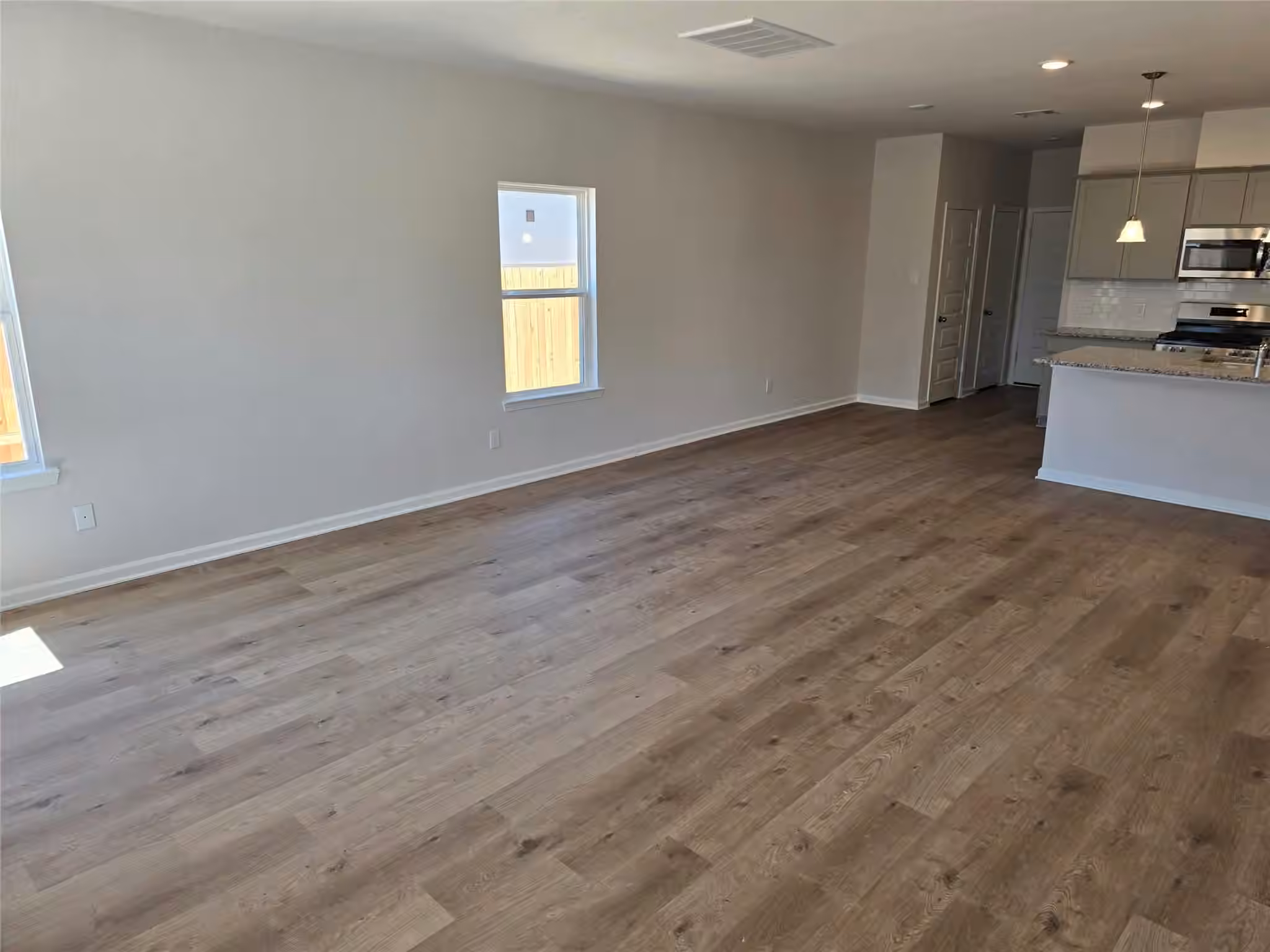 Photo 5 of 13215 Hayden Peak Drive, Iowa Colony, TX