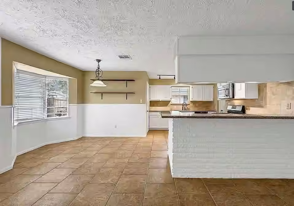 Photo 5 of 9611 Crail Drive, Spring, TX