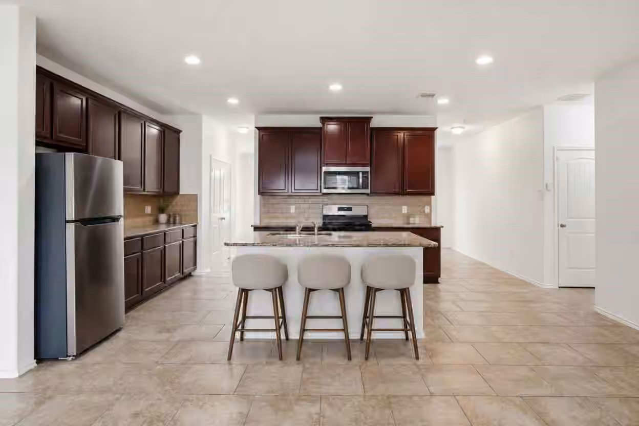 Photo 3 of 4002 Nestra Drive, Katy, TX