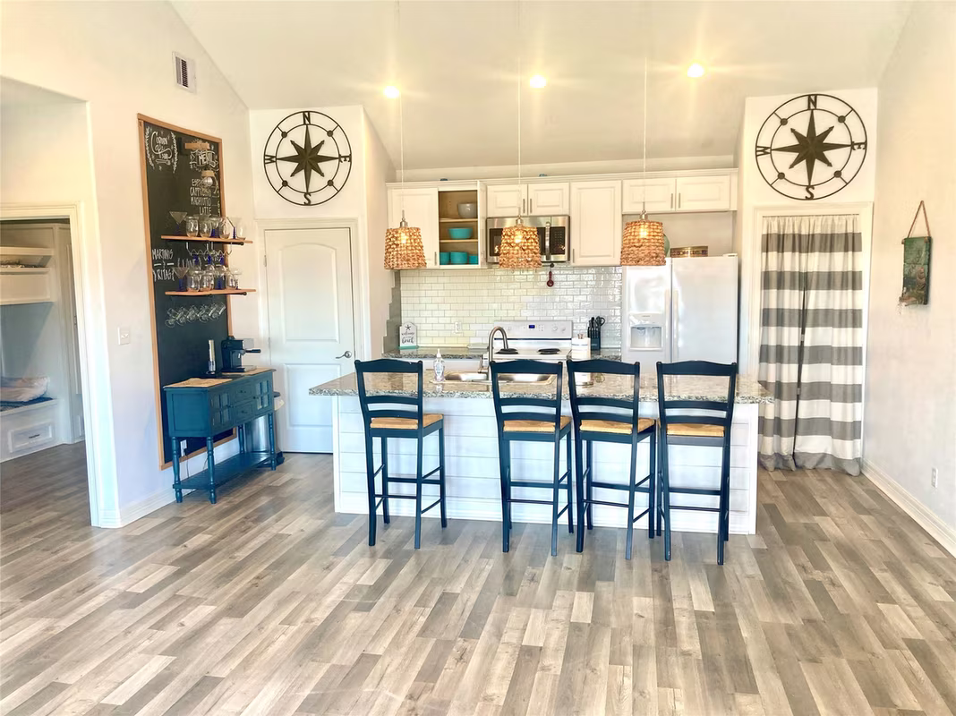 Photo 3 of 1830 Croaker, Crystal Beach, TX