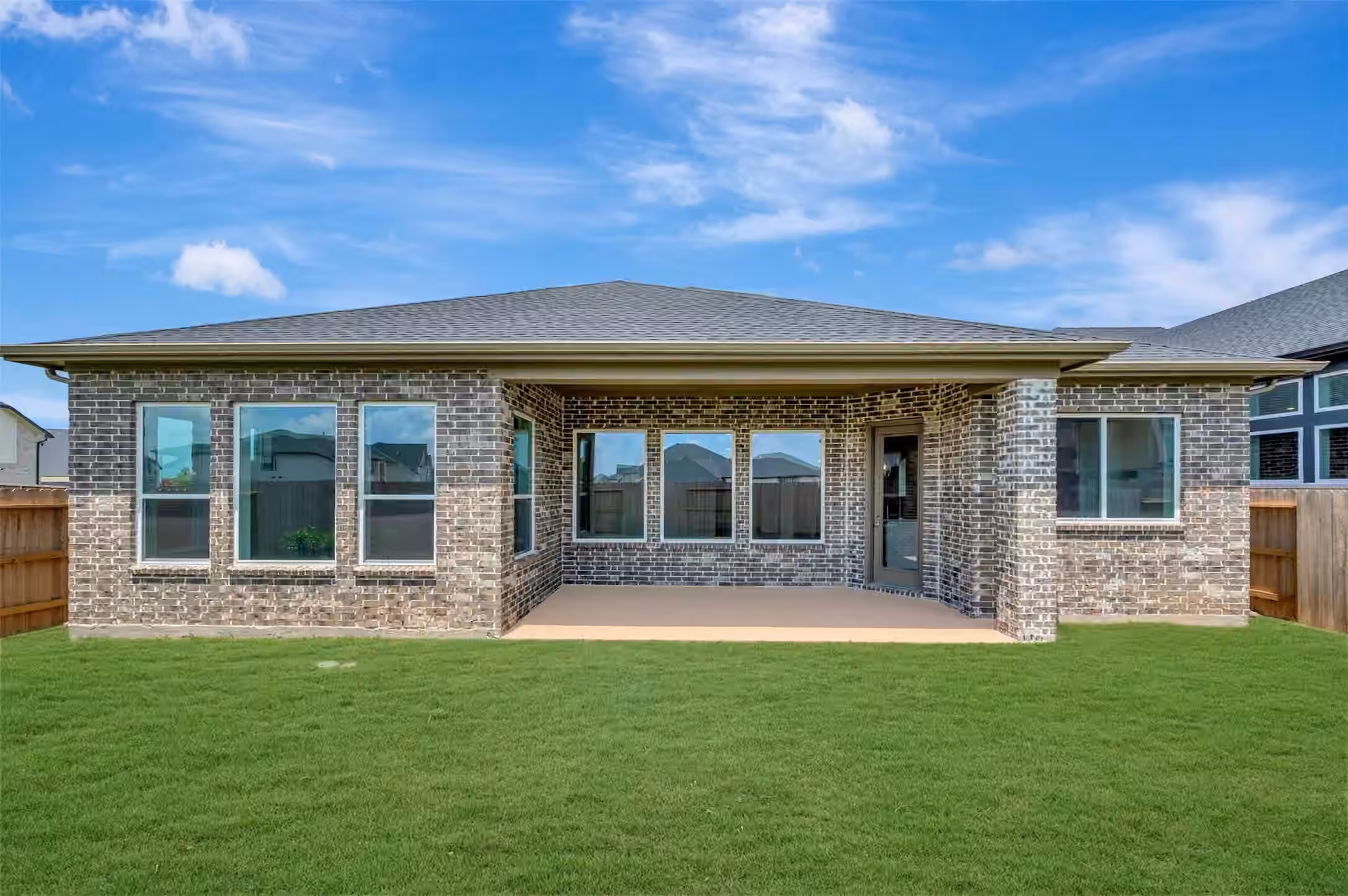 Photo 6 of 4919 Benton Woods Trail, Rosenberg, TX