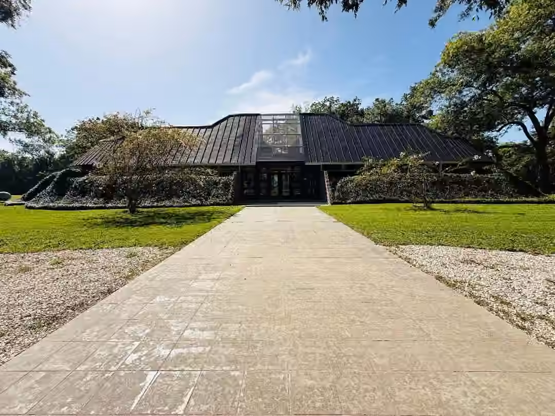 Photo of 1504 Half Moon Drive, Wharton, TX