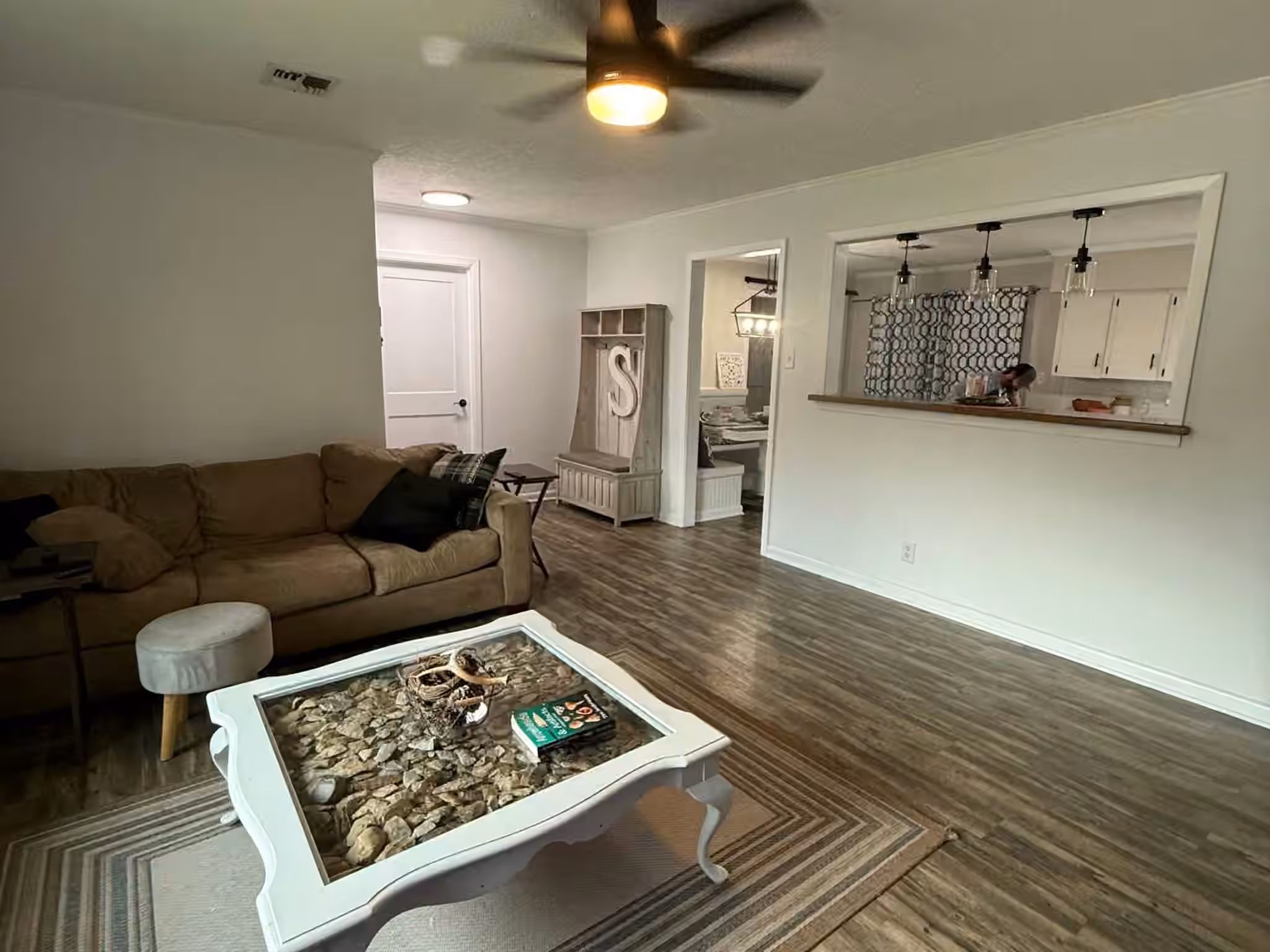 Photo 7 of 215 N Mechanic Street, Bellville, TX