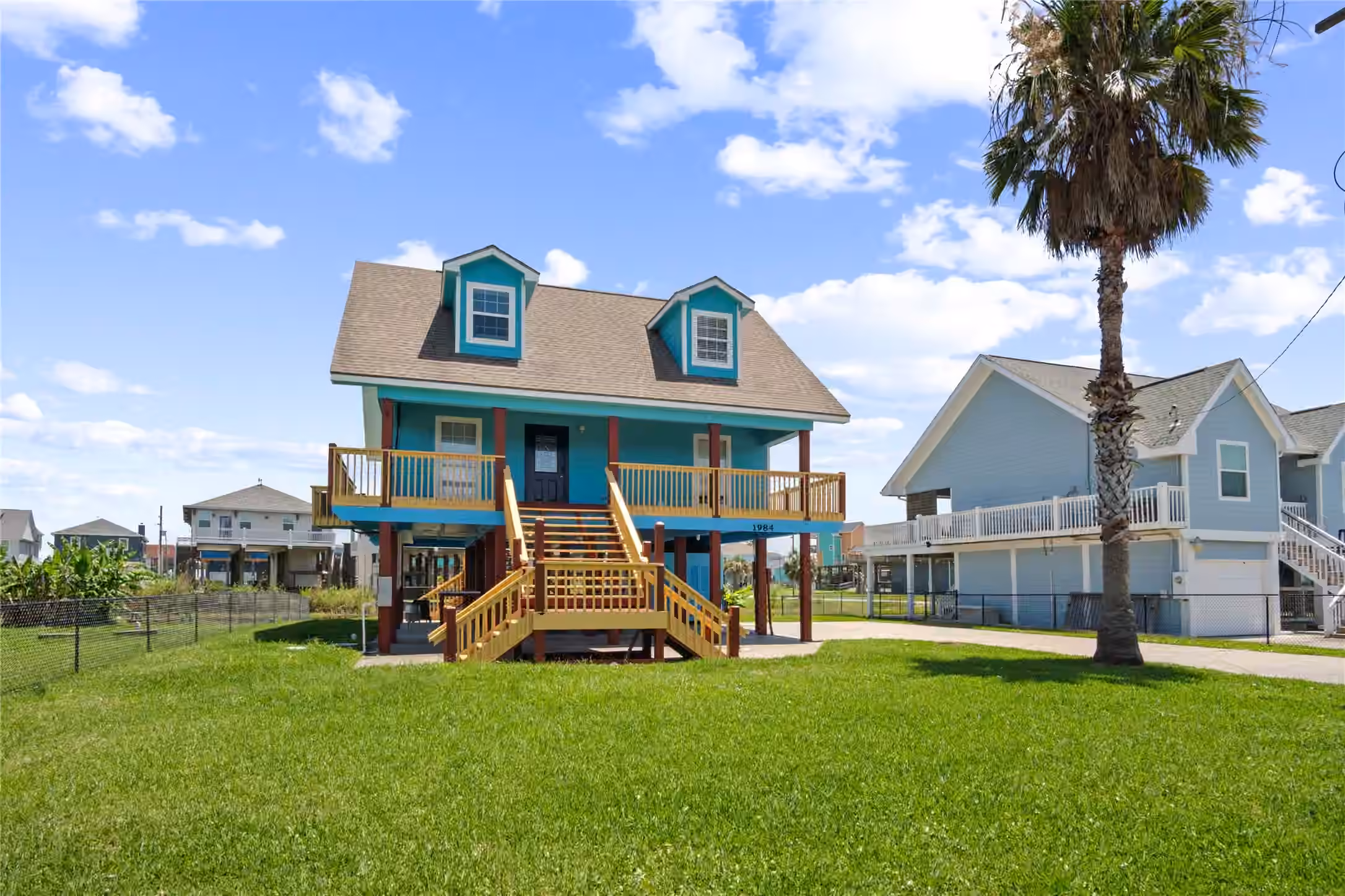 Photo 2 of 1984 Matt Drive, Crystal Beach, TX