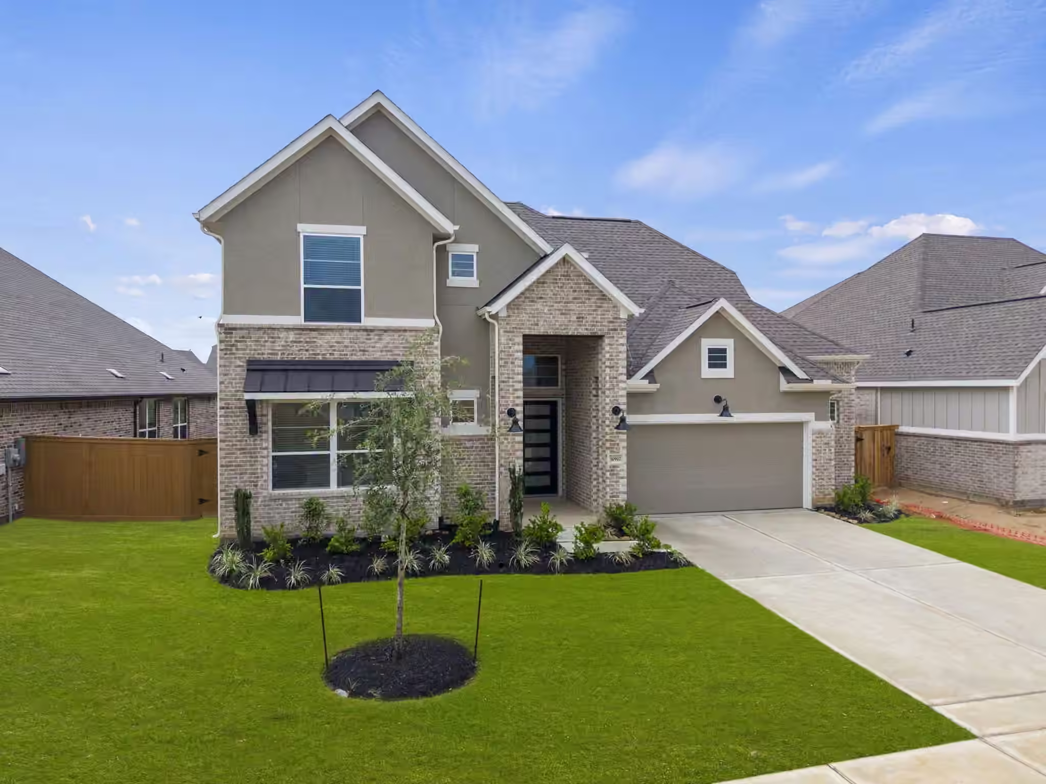 Photo 2 of 30902 Pigeon Valley Drive, Waller, TX