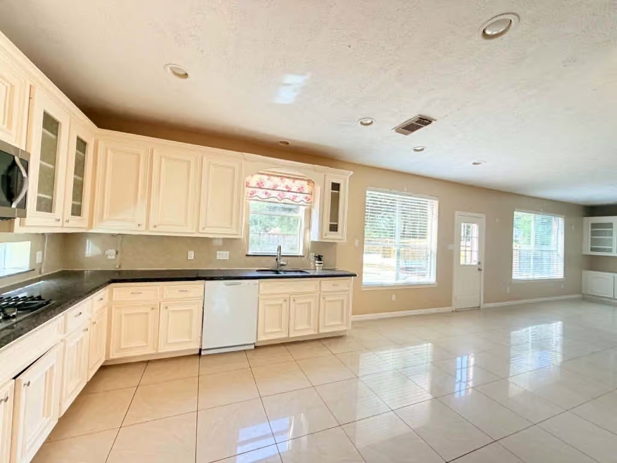 Photo 5 of 14910 White Forge Ln Lane, Sugar Land, TX