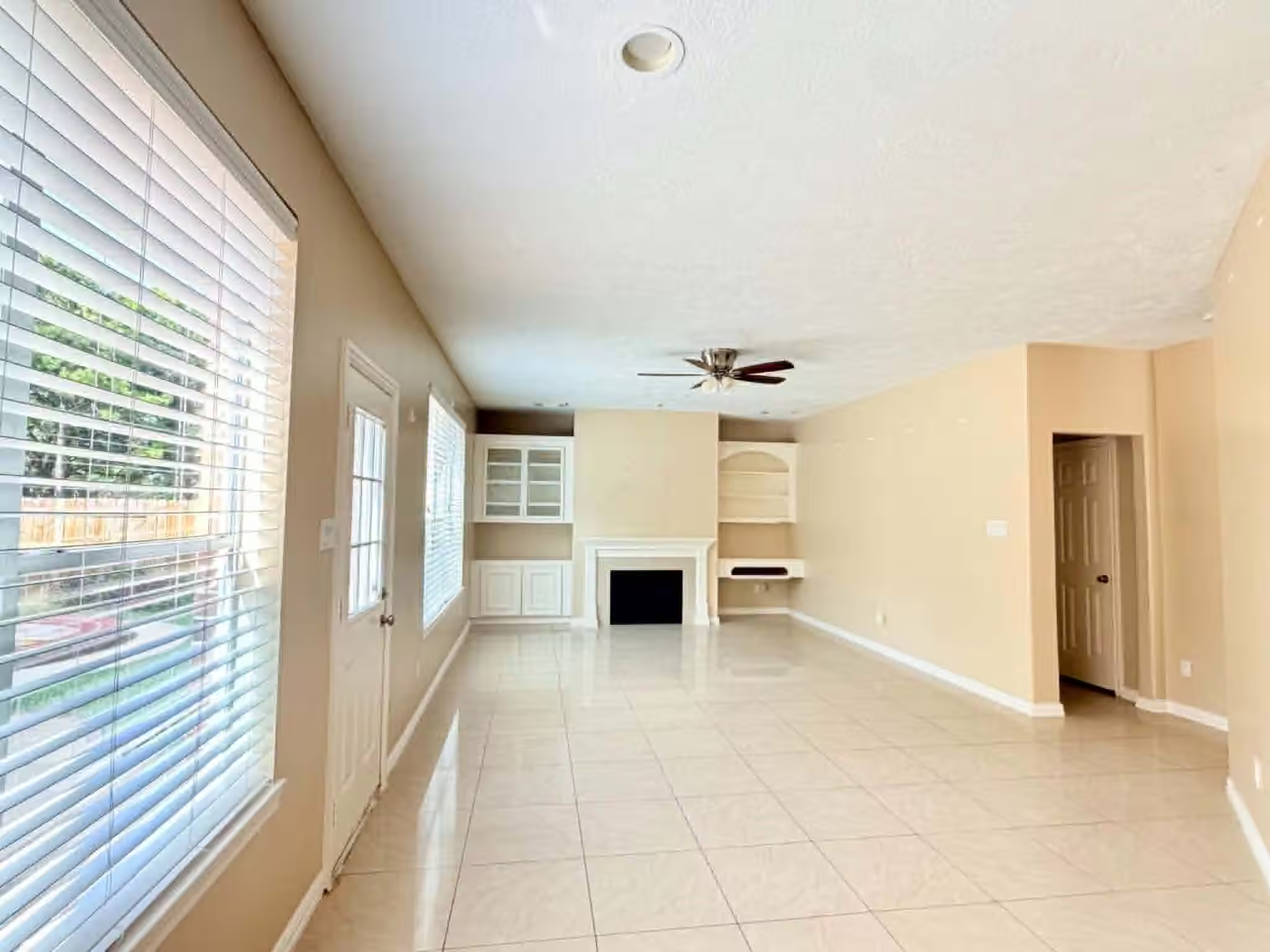 Photo 6 of 14910 White Forge Ln Lane, Sugar Land, TX