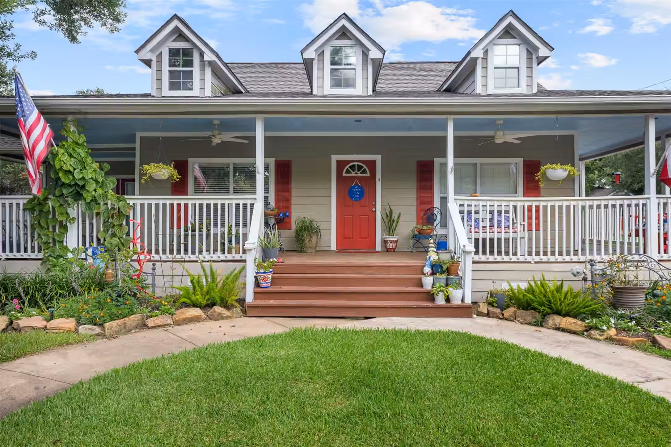 Photo 3 of 410 N Cochran Street, Bellville, TX
