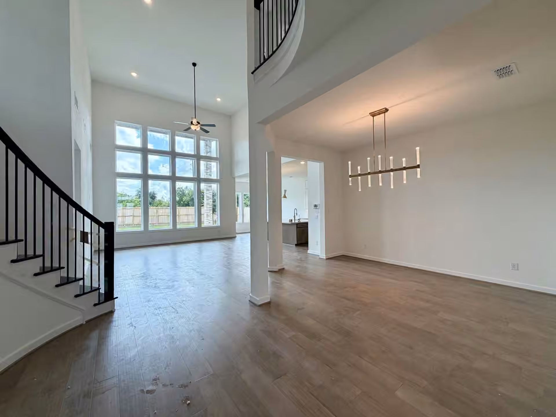 Photo 3 of 8729 Antelope Canyon Way, Manvel, TX