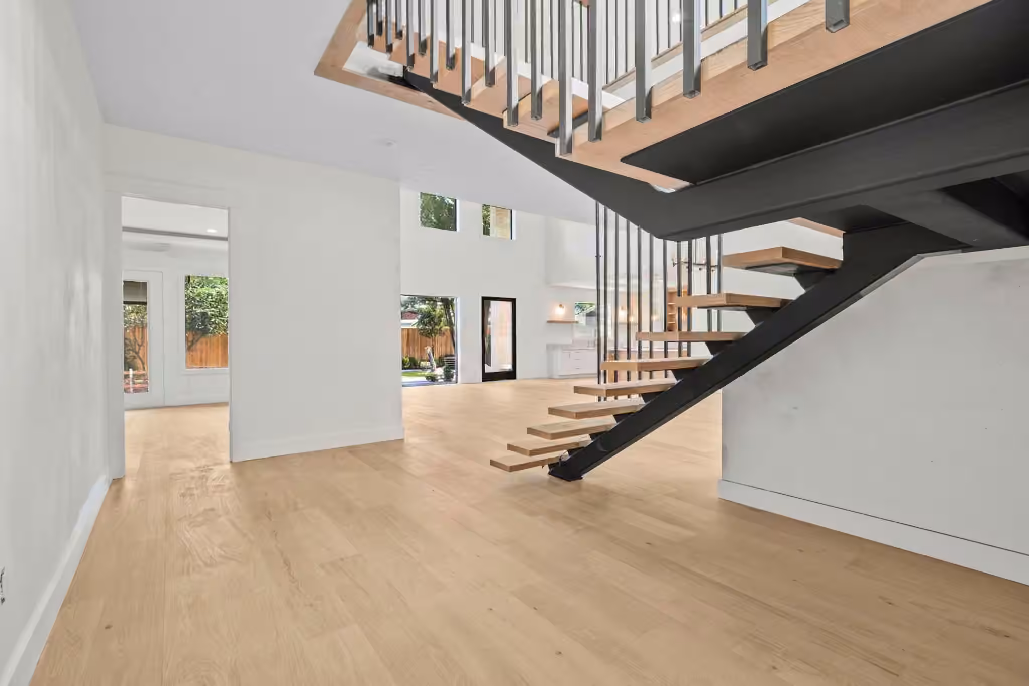Photo 6 of 12955 Kimberley Lane, Houston, TX