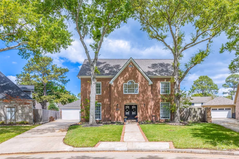 Photo 2 of 20414 CHATEAU BEND DRIVE, Katy, TX