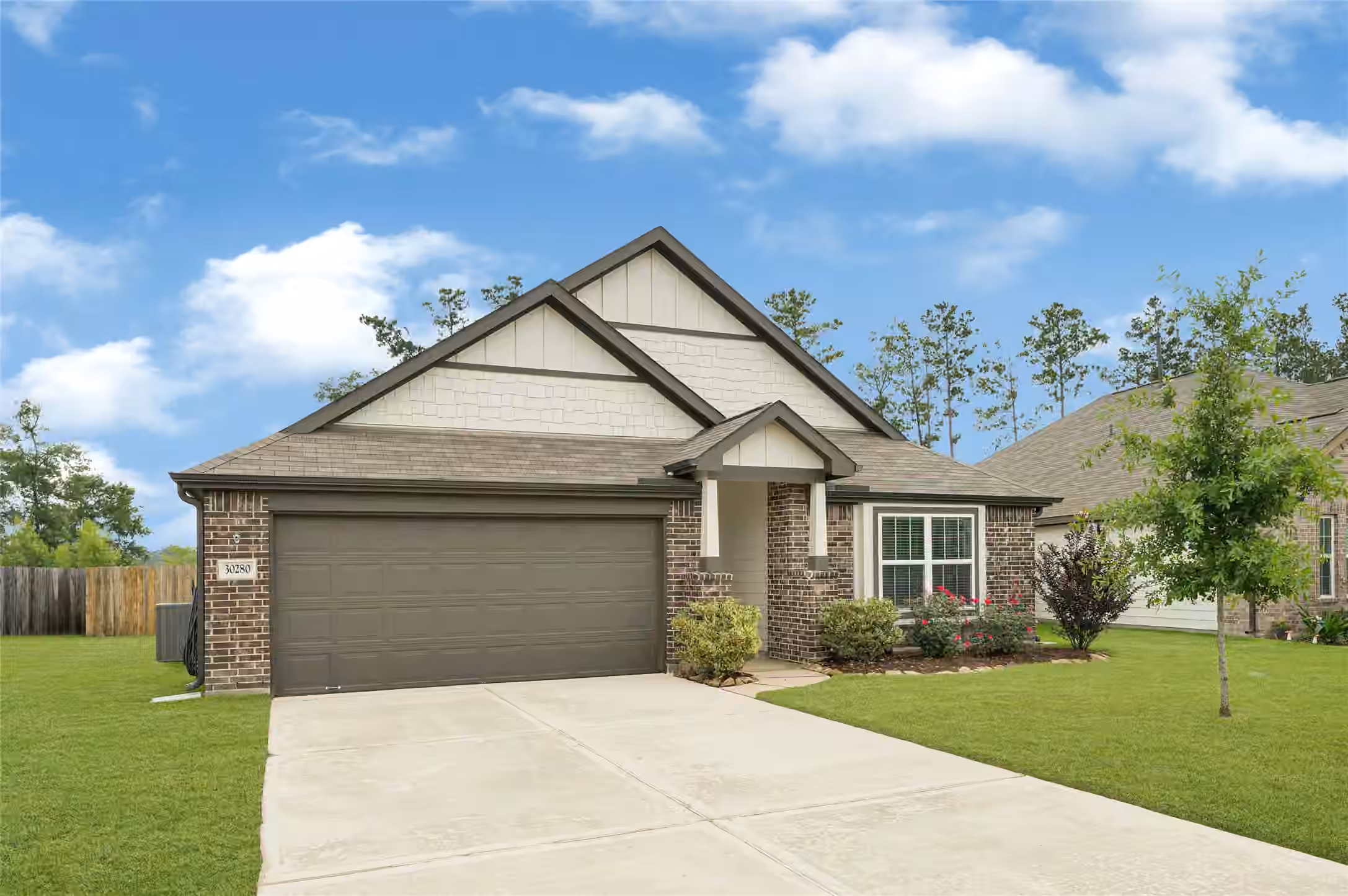 Photo 2 of 30280 Kingston Heath Drive, Cleveland, TX