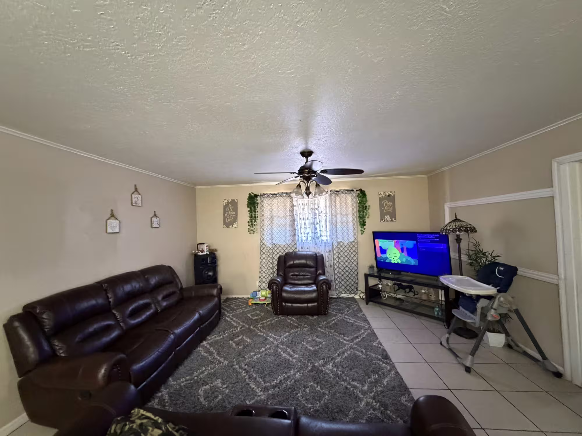 Photo 5 of 626 Saddle Rock Drive, Houston, TX