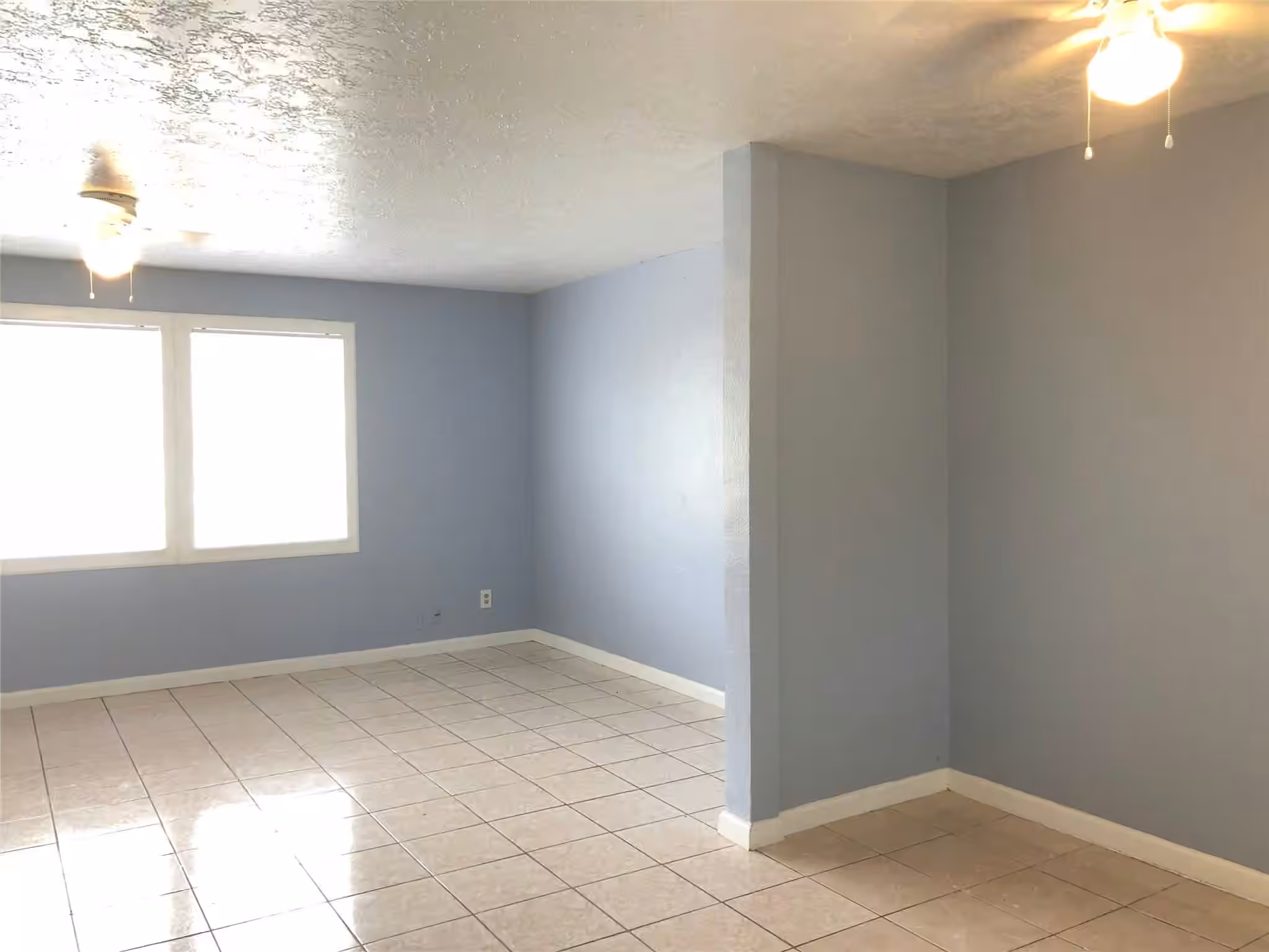 Photo 3 of 9714 Galaxy Street, Houston, TX