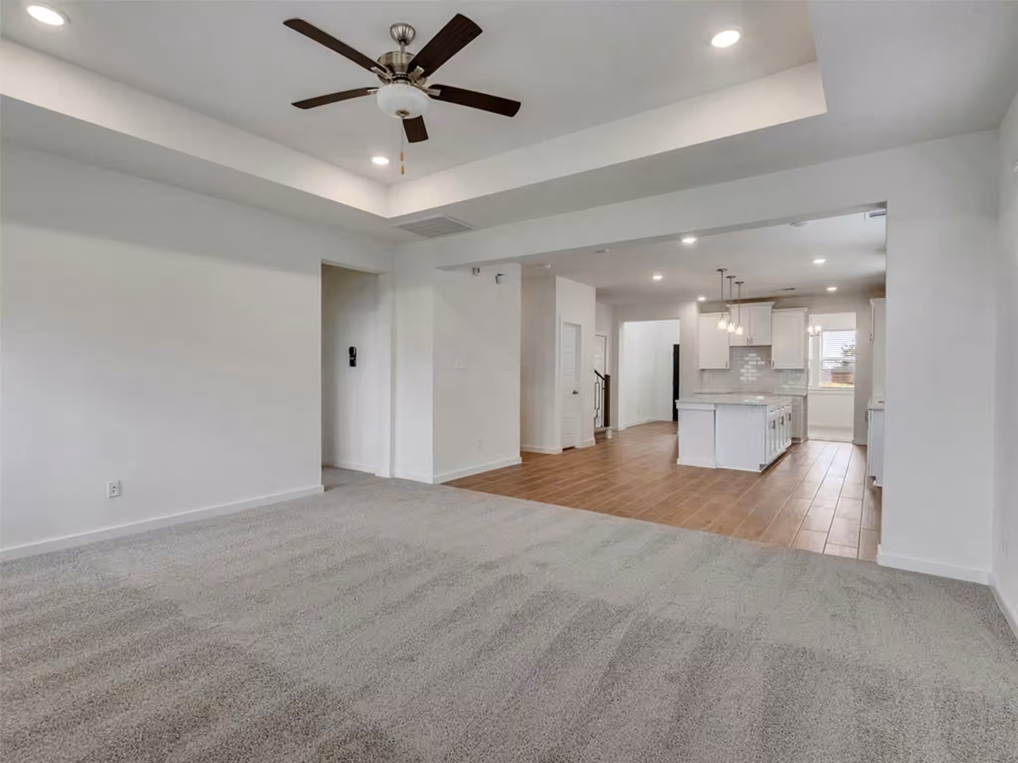 Photo 2 of 8310 Amethyst Valley Lane Lane, Angleton, TX