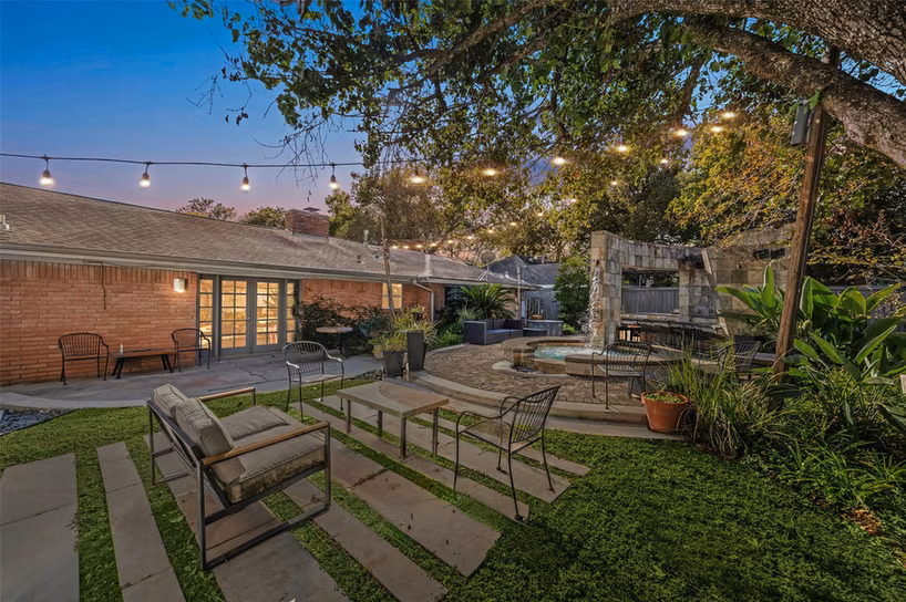 Photo of 10102 Knoboak Drive, Houston, TX 77080