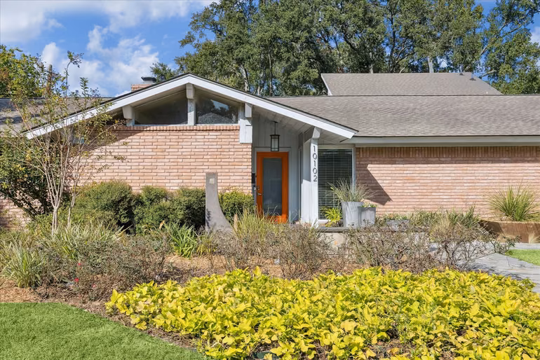 Photo 6 of 10102 Knoboak Drive, Houston, TX