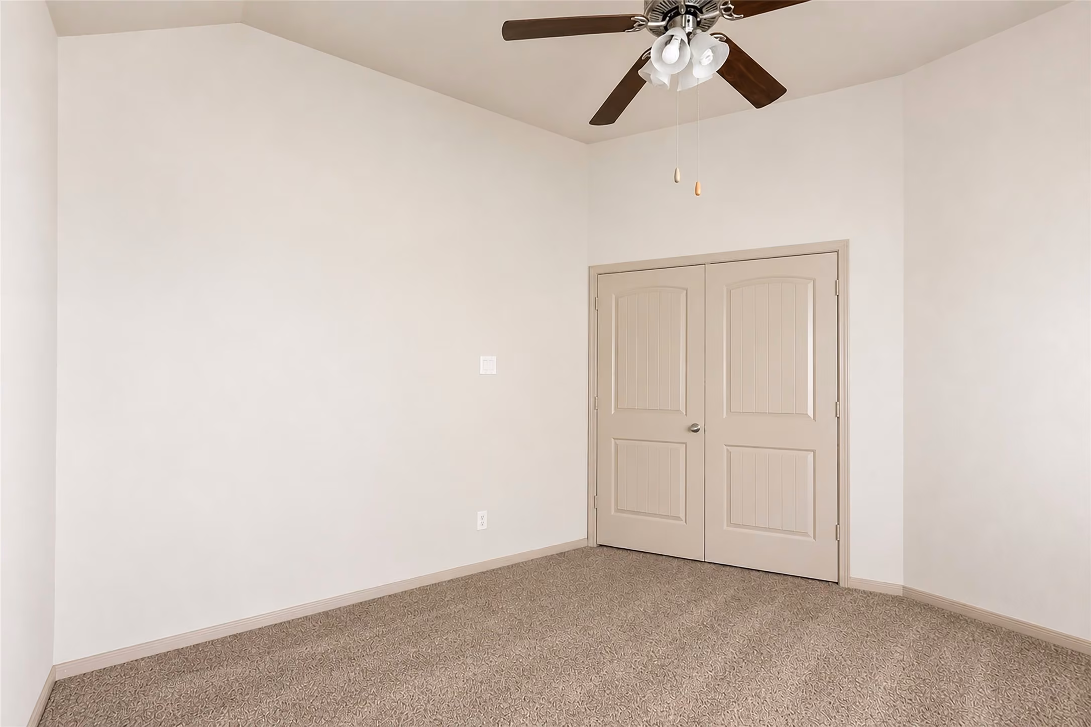 Photo 7 of 2207 Antler Trails Drive, Crosby, TX