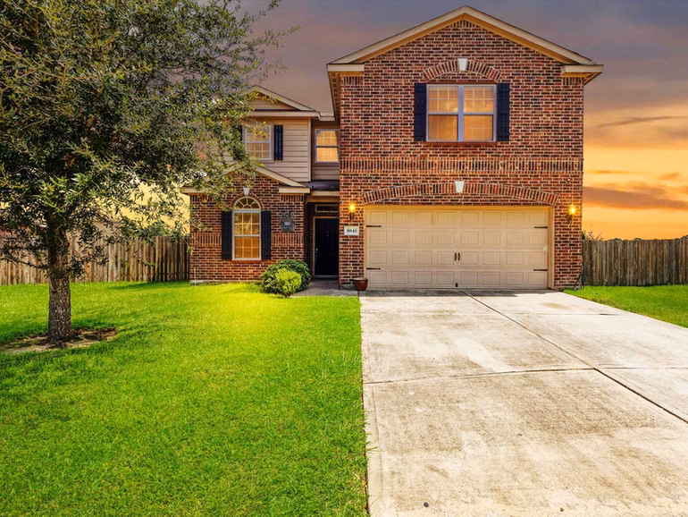 Photo 4 of 8843 Hazel Rose Sky Drive Drive, Humble, TX