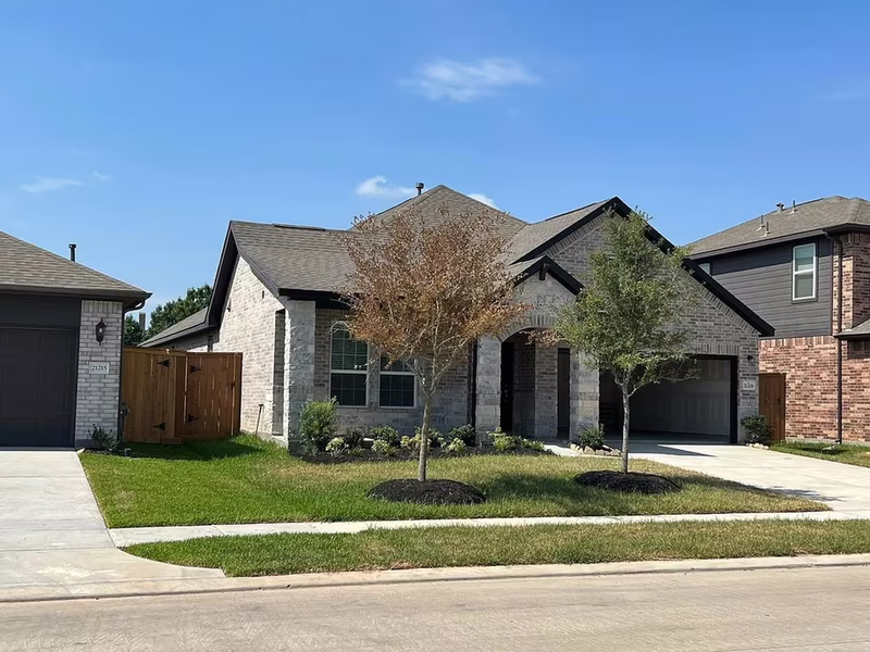 Photo 3 of 21219 Bering Reach Drive, Cypress, TX