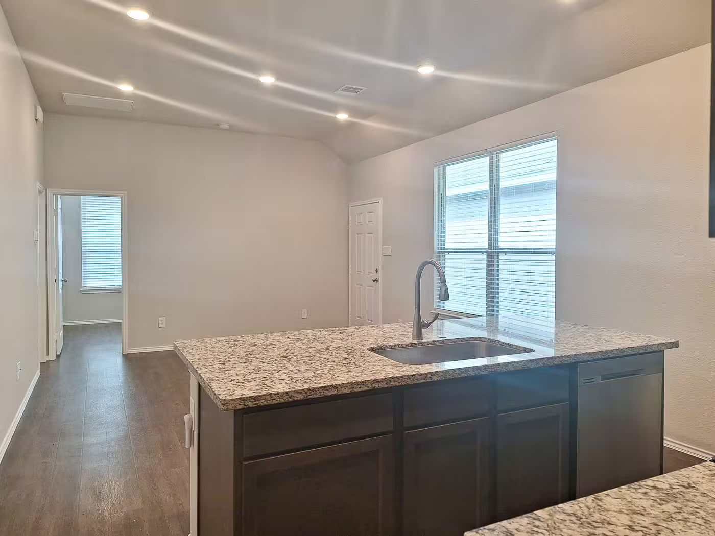 Photo 6 of 11781 White Cedar Street, Willis, TX