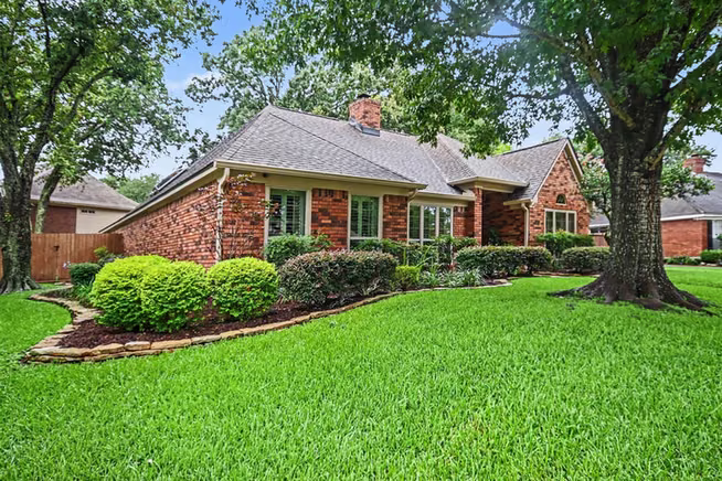 Photo 3 of 15318 Brook Arbor Court, Houston, TX