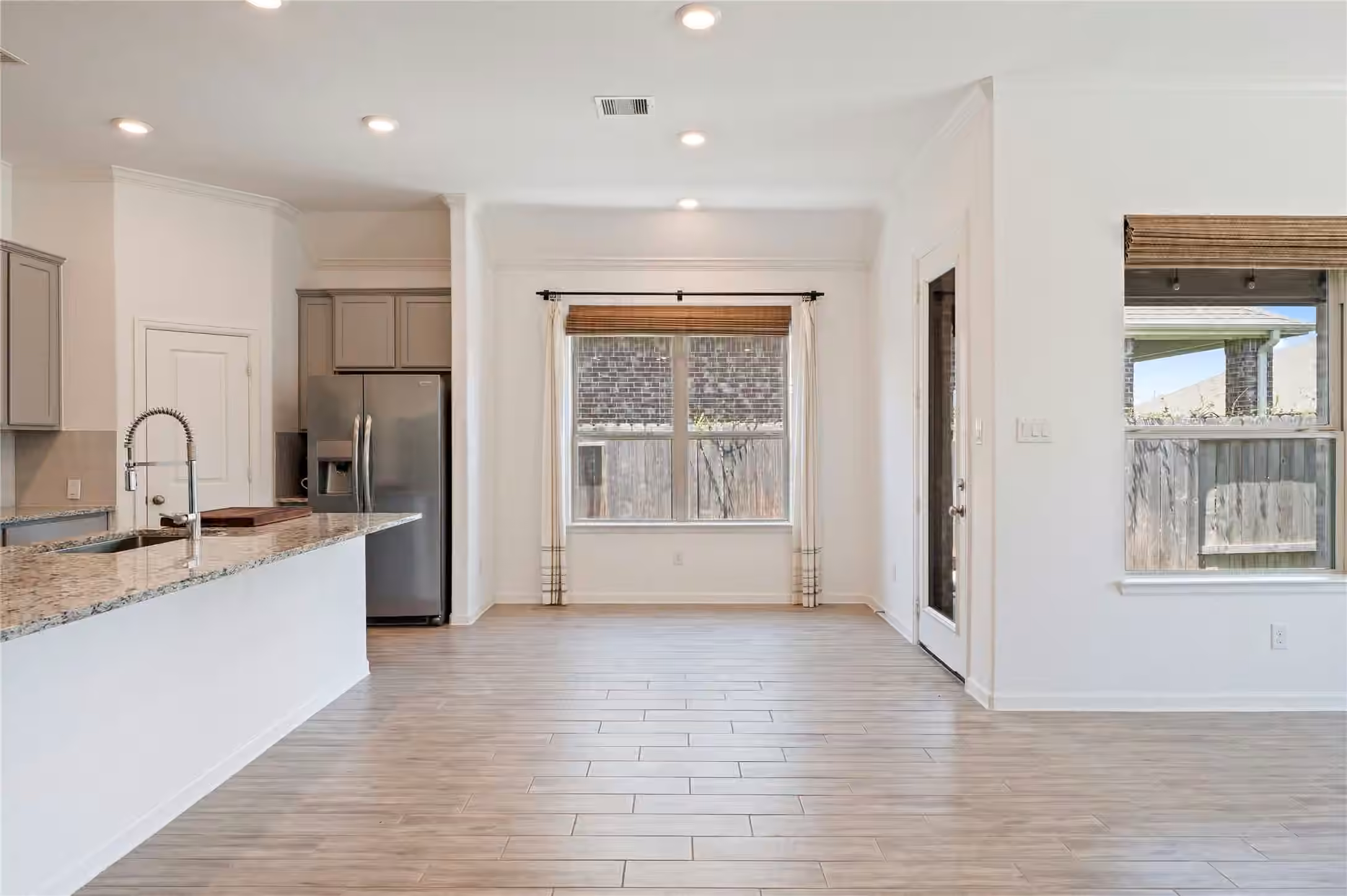 Photo 7 of 6318 Ontario Drive, League City, TX