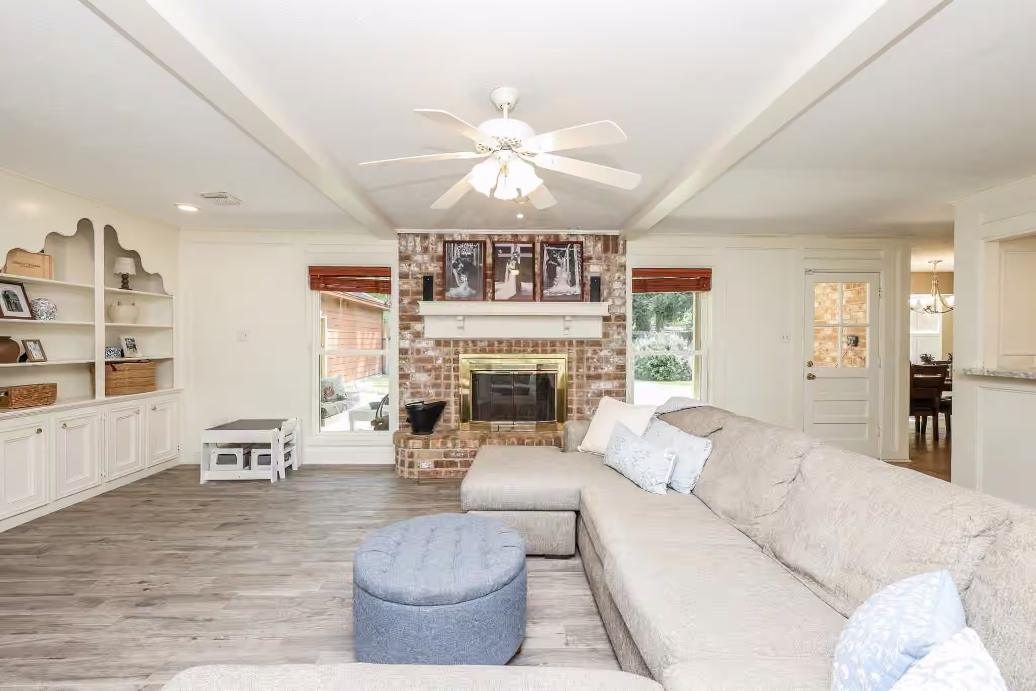 Photo 5 of 13706 Darrington Lane, Houston, TX