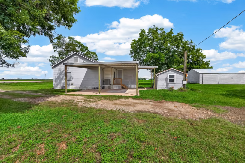 Photo 6 of 9006 Fm 361 Road, Richmond, TX