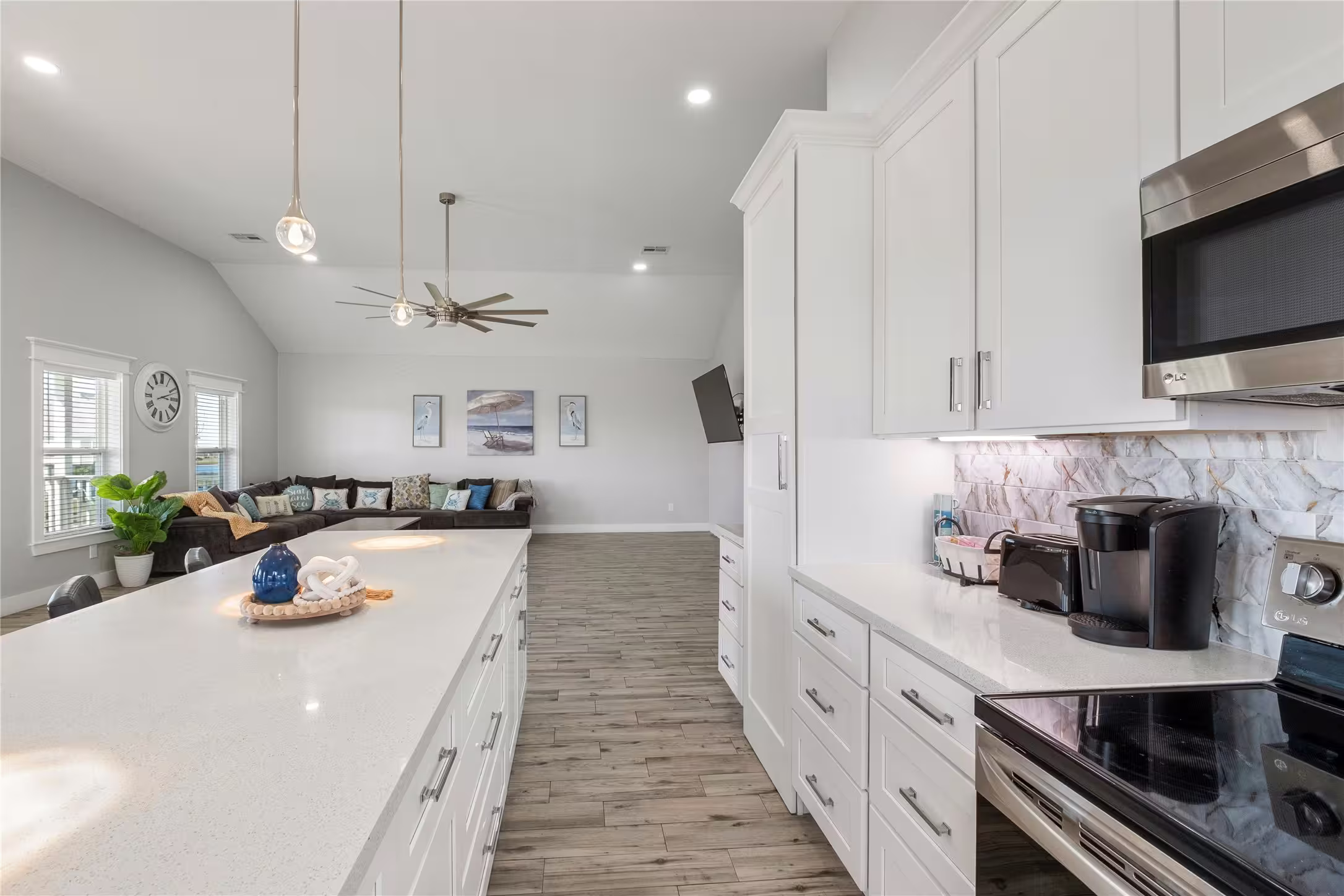 Photo of 18035 Shaman Drive, Galveston, TX 77554