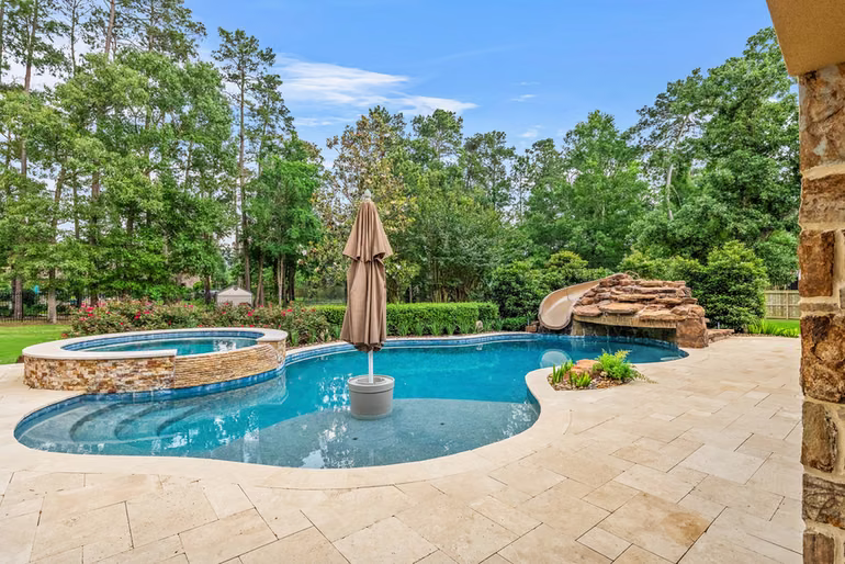 Photo 7 of 28002 Whispering Maple Way, Spring, TX