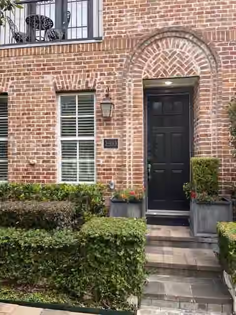 Photo 4 of 2533 Lamar Street, Houston, TX