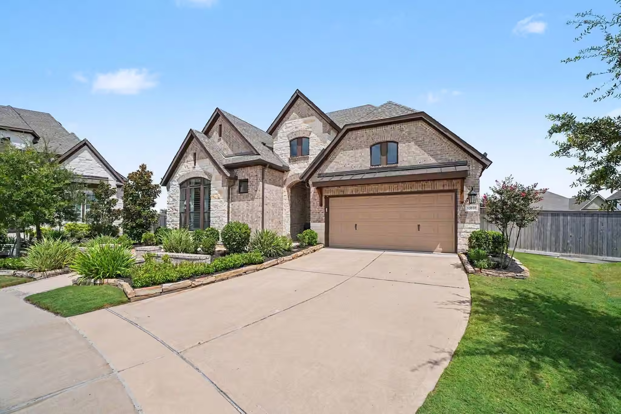 Photo 3 of 15010 Roadway Rock Court, Cypress, TX