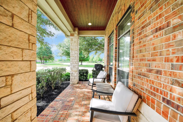 Photo 5 of 9303 Georgetown Glen Circle, Cypress, TX