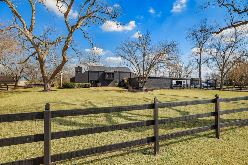 Photo 4 of 1711 Heritage Lane S, Richmond, TX