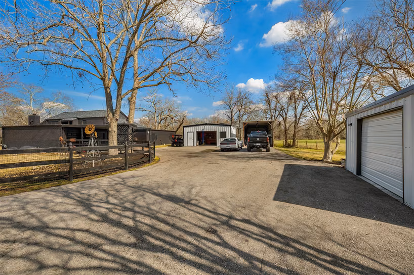Photo 5 of 1711 Heritage Lane S, Richmond, TX