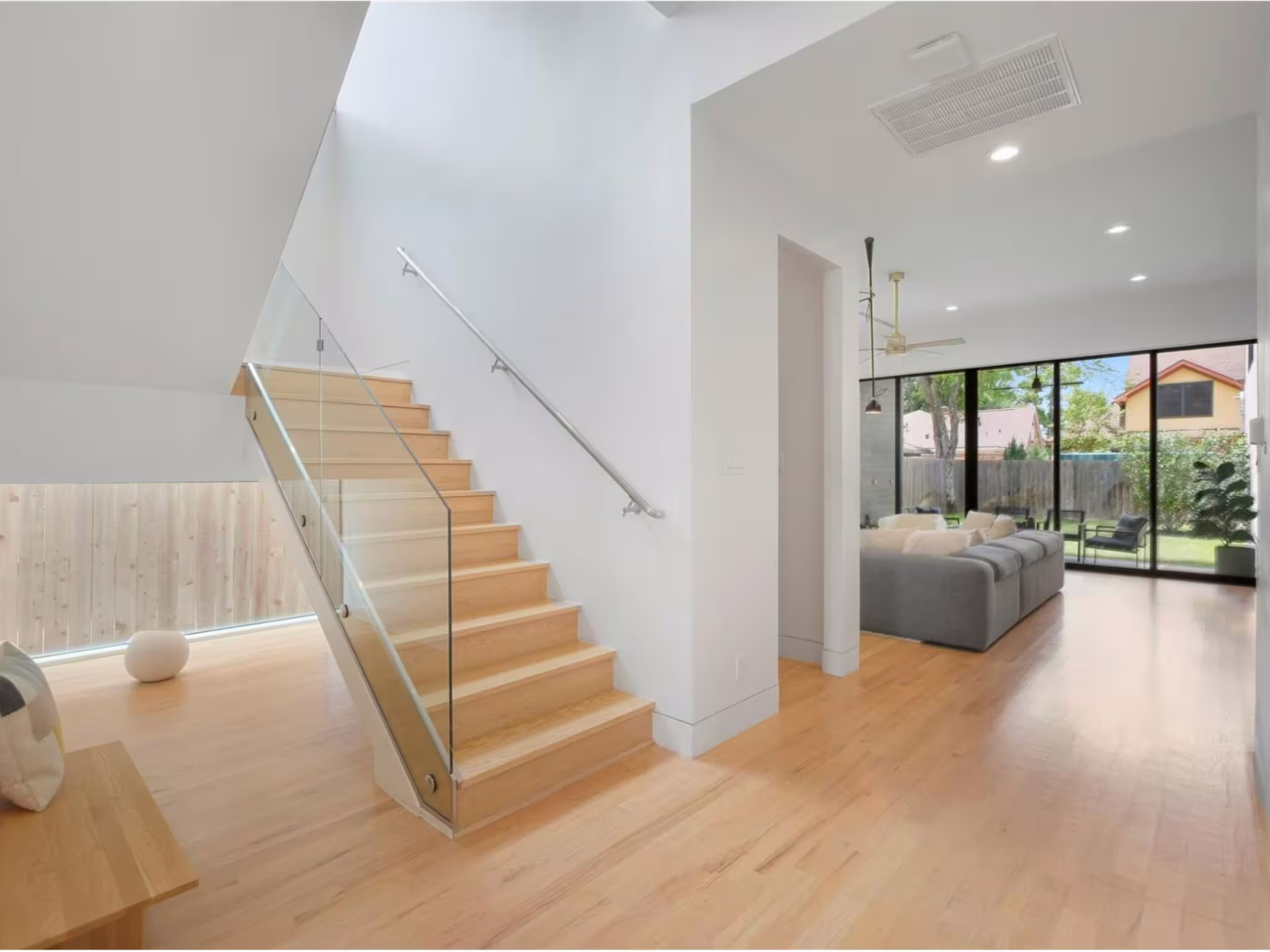Photo 6 of 1912 Kipling Street, Houston, TX