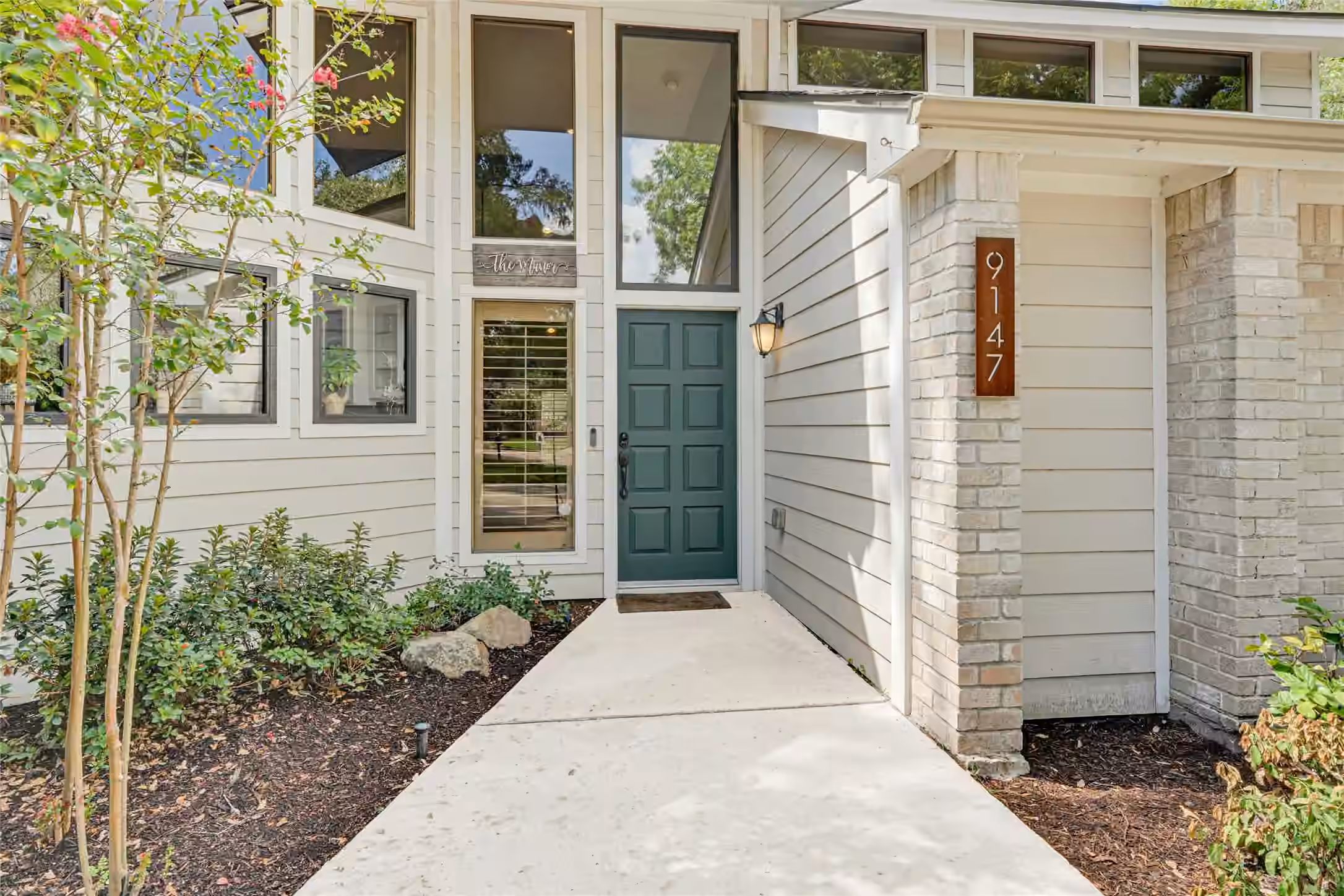 Photo 5 of 9147 Penn Manor Court, Houston, TX