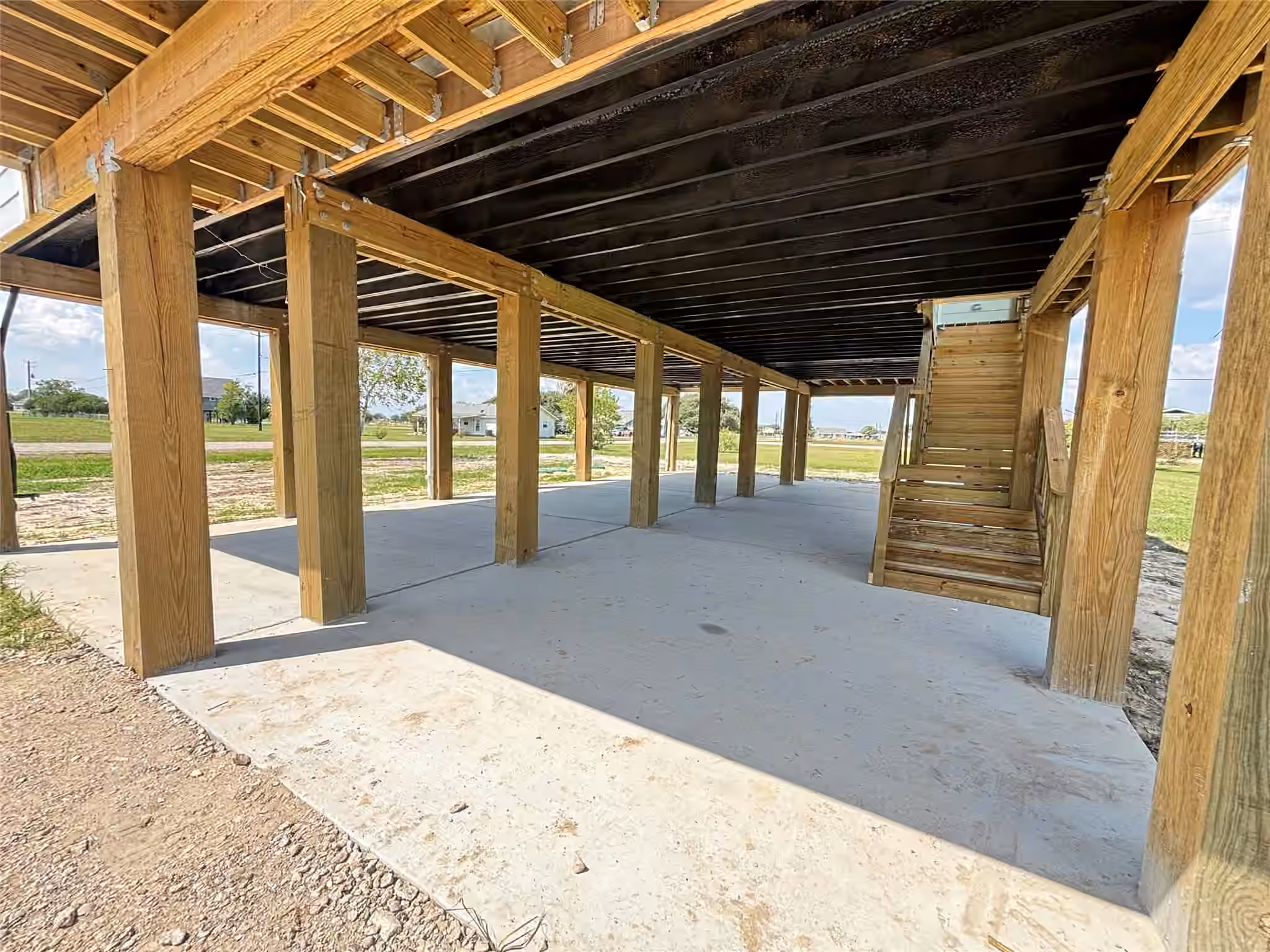 Photo 4 of 638 Swallow Drive, Palacios, TX