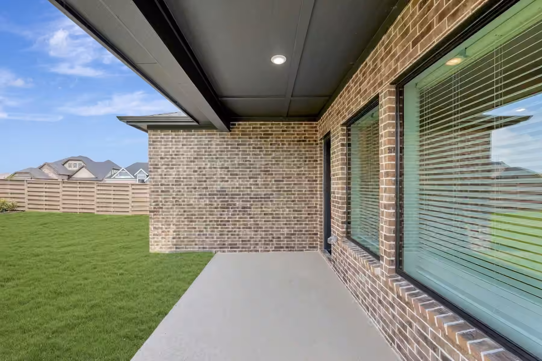 Photo 6 of 10806 Starlight Lane, Richmond, TX