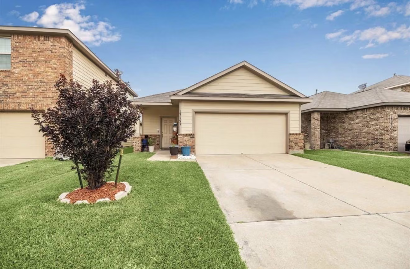 Photo of 13127 Clifton Hill Lane, Houston, TX 77044