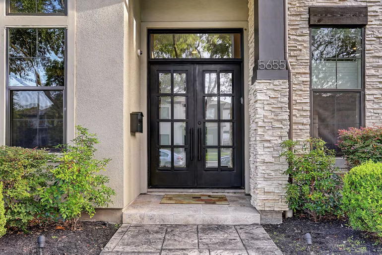 Photo 3 of 5655 Locke Lane, Houston, TX