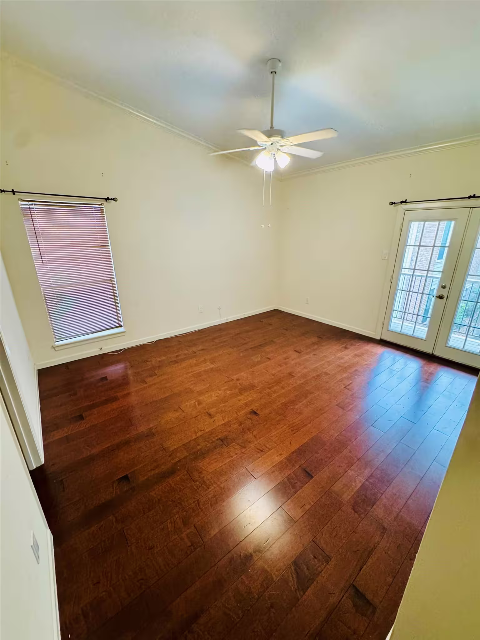 Photo 7 of 2001 Bering Drive 2D, Houston, TX