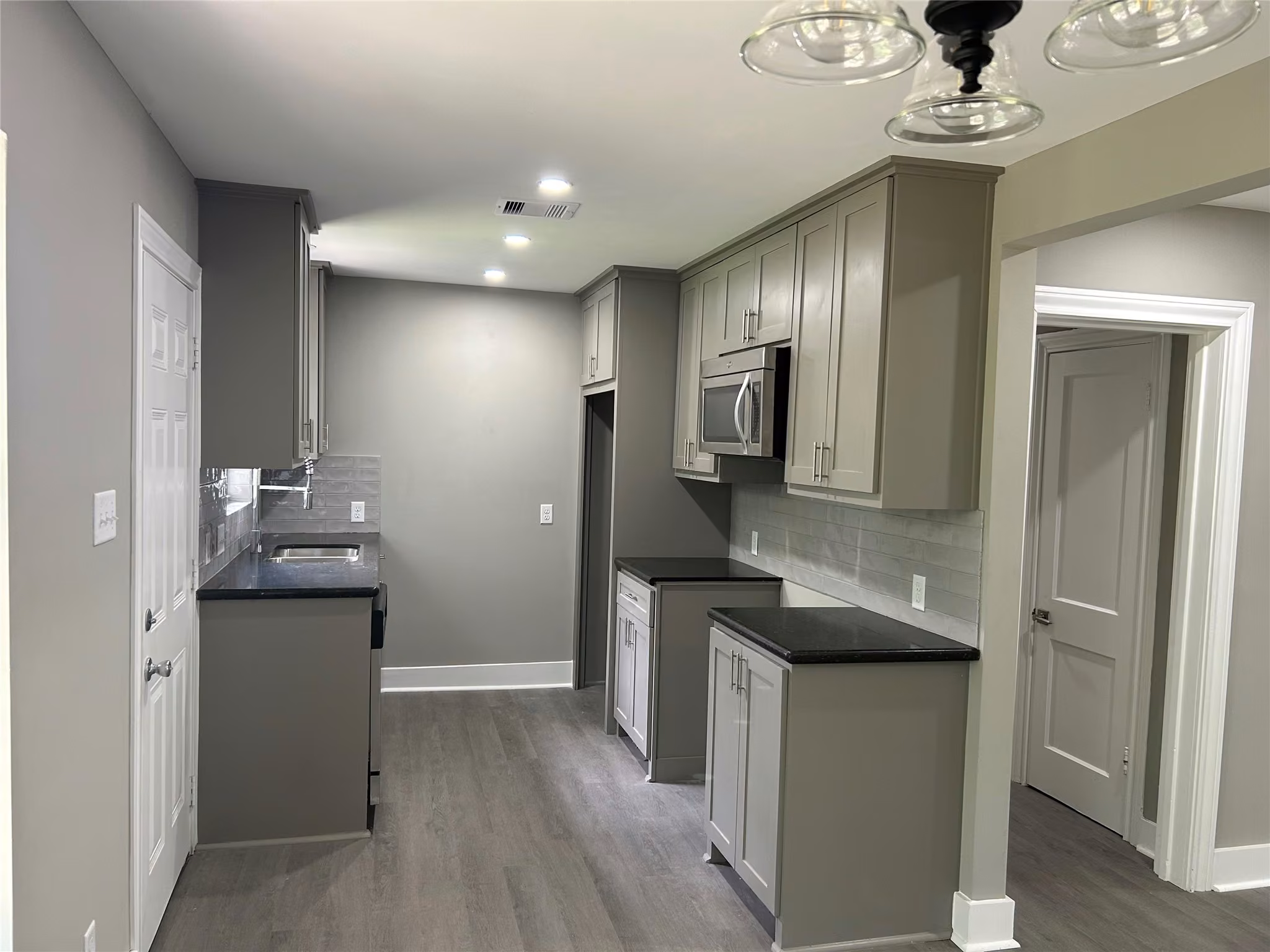 Photo 2 of 714 Morrell st, Baytown, TX