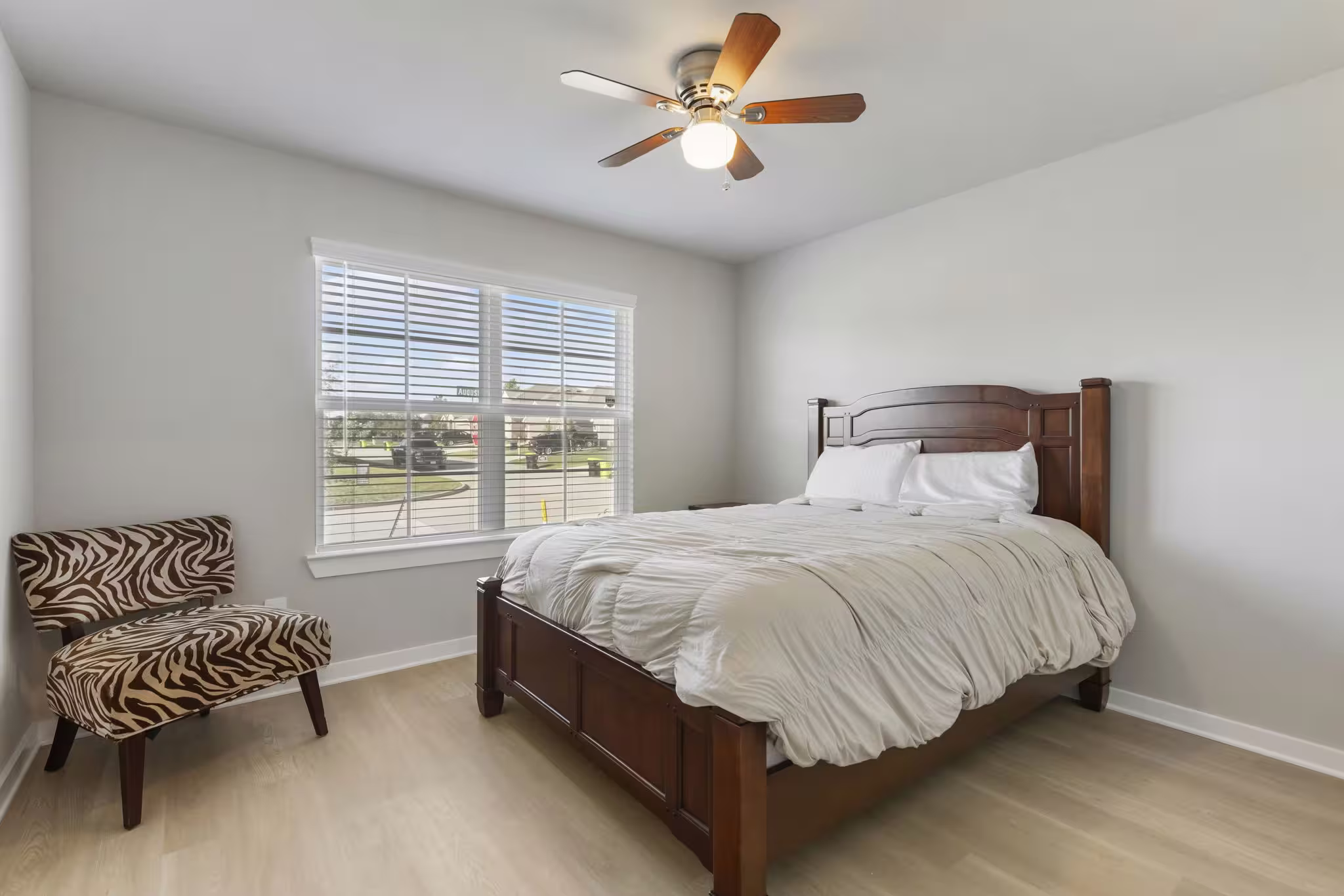 Photo 4 of 201 Augustine Way, Magnolia, TX