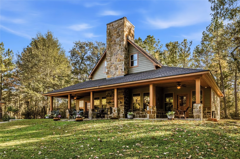 Photo 5 of 251 Deep Forest Drive, Trinity, TX
