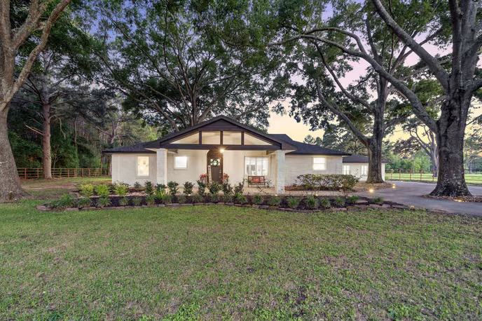 Photo of 25518 Decker Prairie Rosehill Road, Magnolia, TX 77355