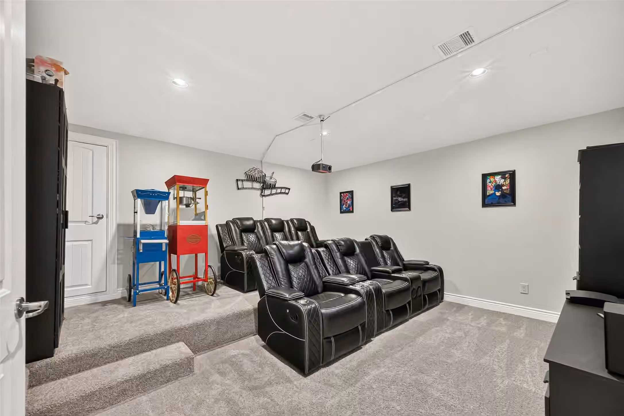 Photo 4 of 21723 Tatton Crest Court, Spring, TX
