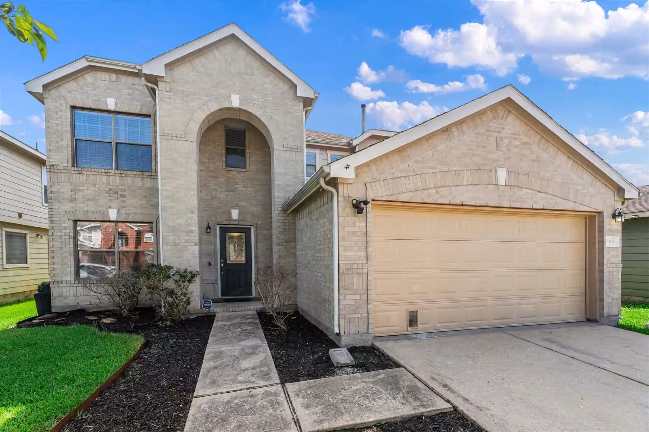 Photo 2 of 19438 Remington Prairie Drive, Houston, TX