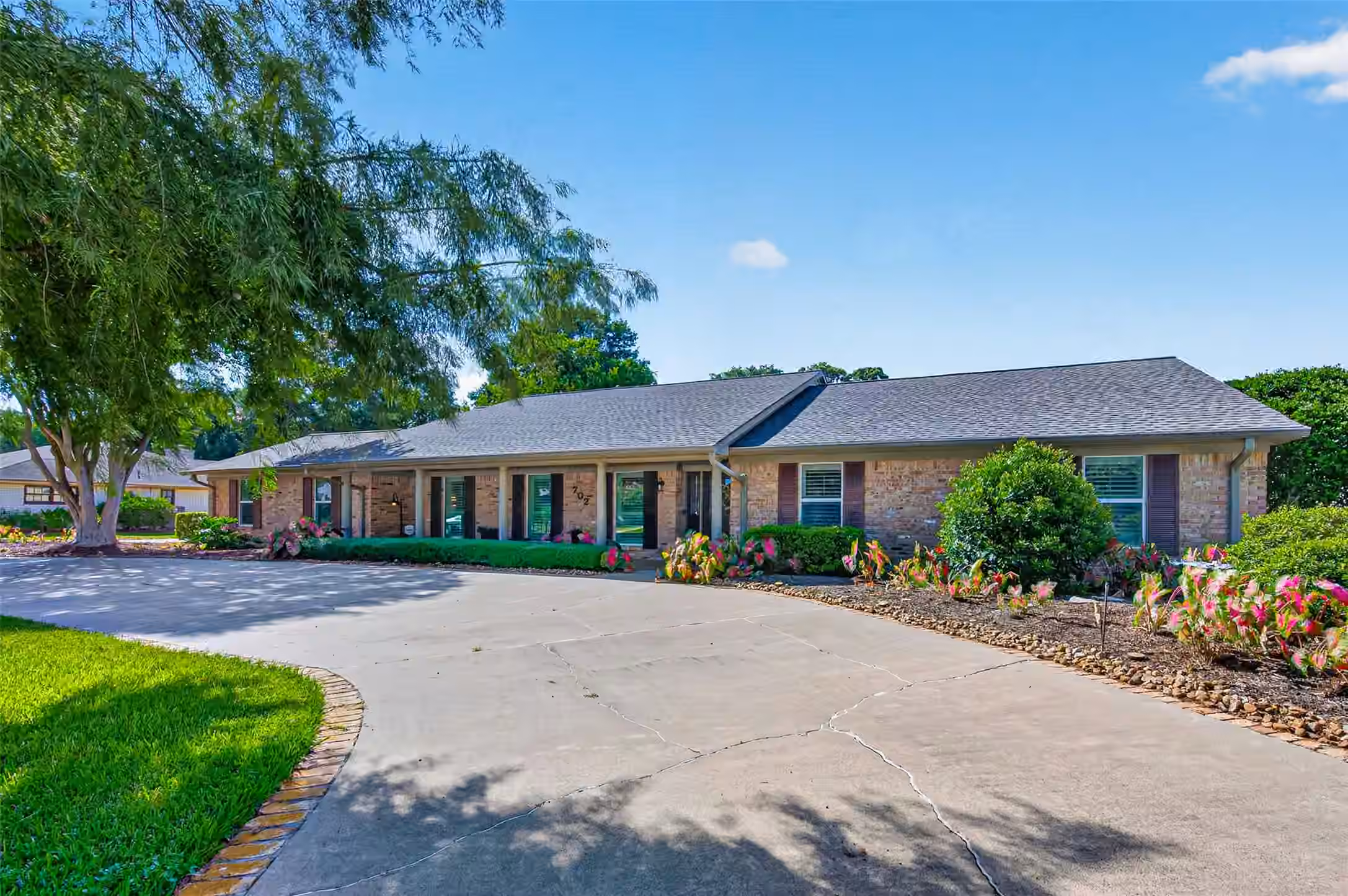 Photo 2 of 702 Foster Drive, Richmond, TX